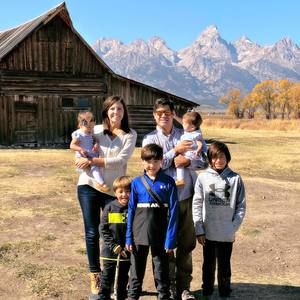 Meet your Posher, Elizabeth